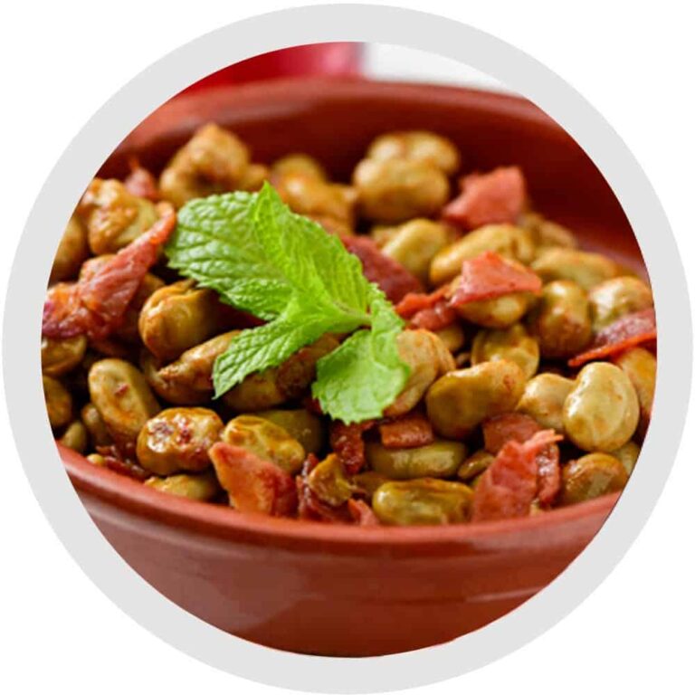 Jamón ibérico con habitas baby