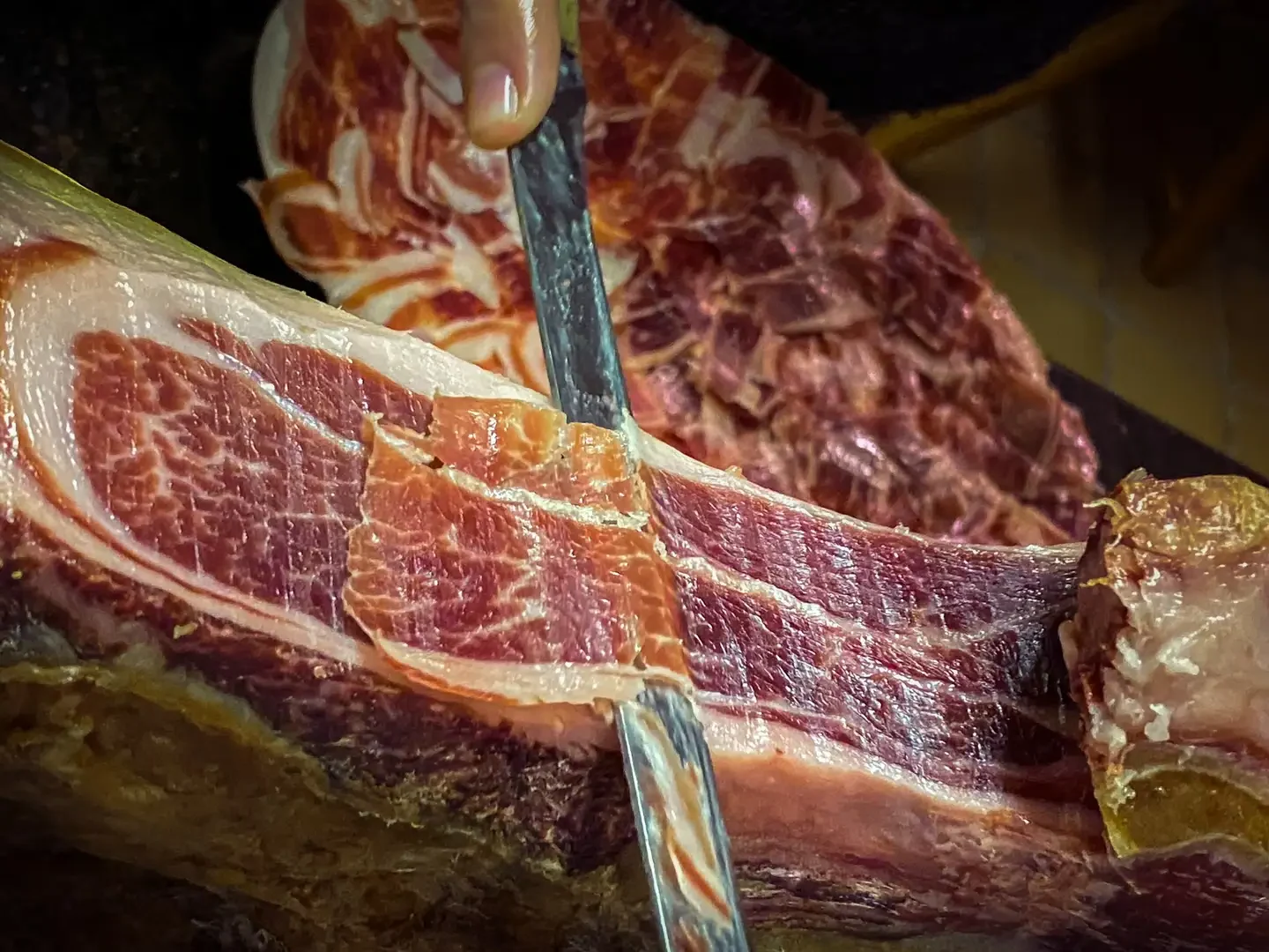 comprar jamón, cortador